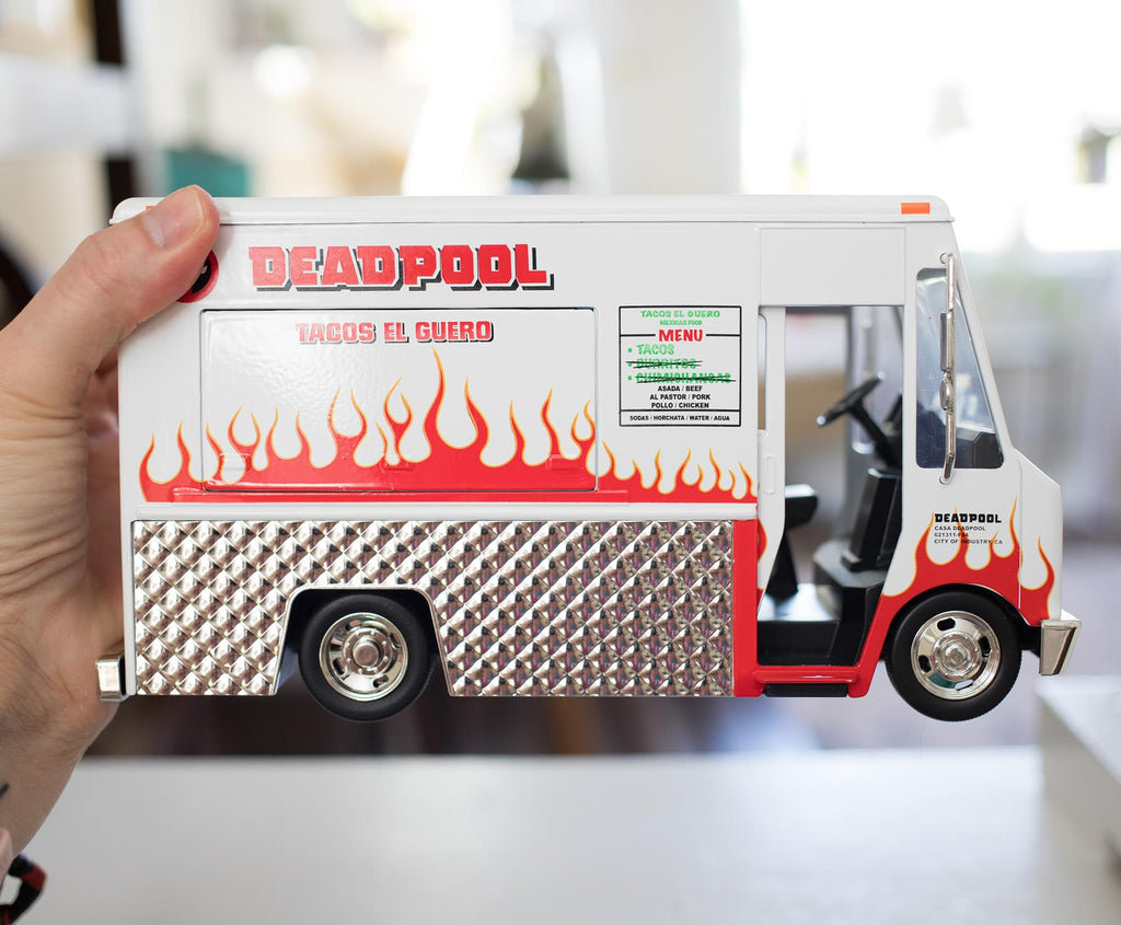 Deadpool Figure w/ 1:24 Scale Die Cast Taco Truck