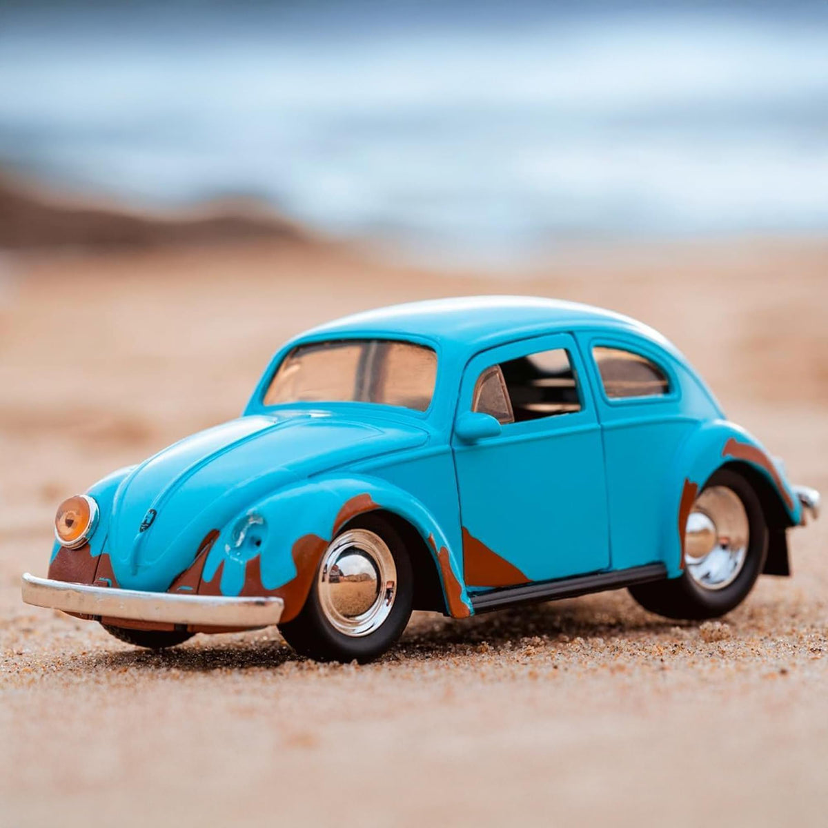 Disney 1:32 HWR 1959 Blue Punch Buggy w/ Stitch