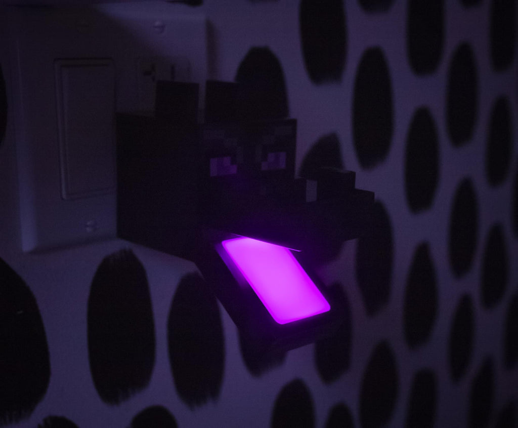 Minecraft Purple Ender Dragon Plug-In Nightlight with Auto Dusk to Dawn Sensor