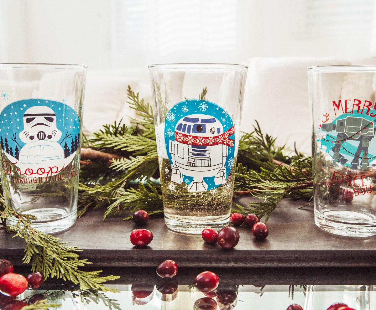 Star Wars Holiday Fun 16-Ounce Pint Glasses | Set of 4