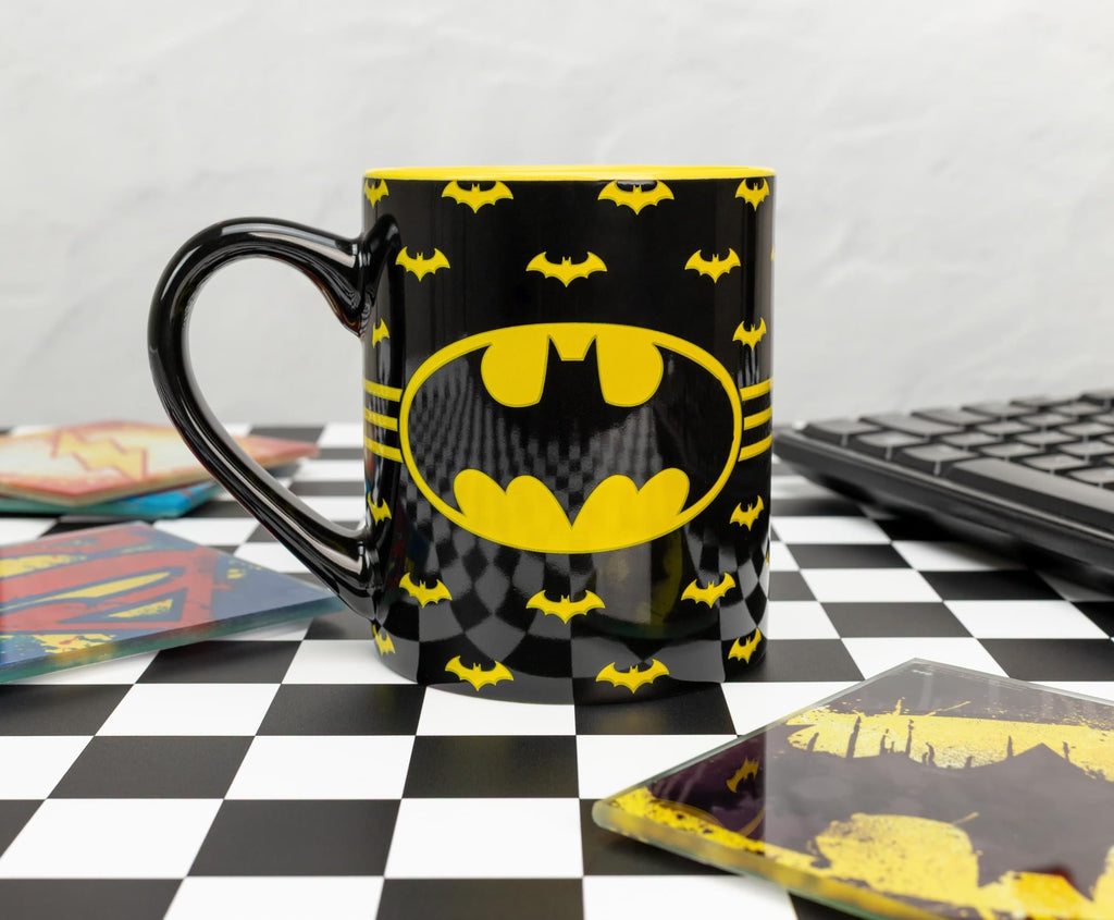 DC Comics Batman Logo Ceramic Mug | Holds 14 Ounces