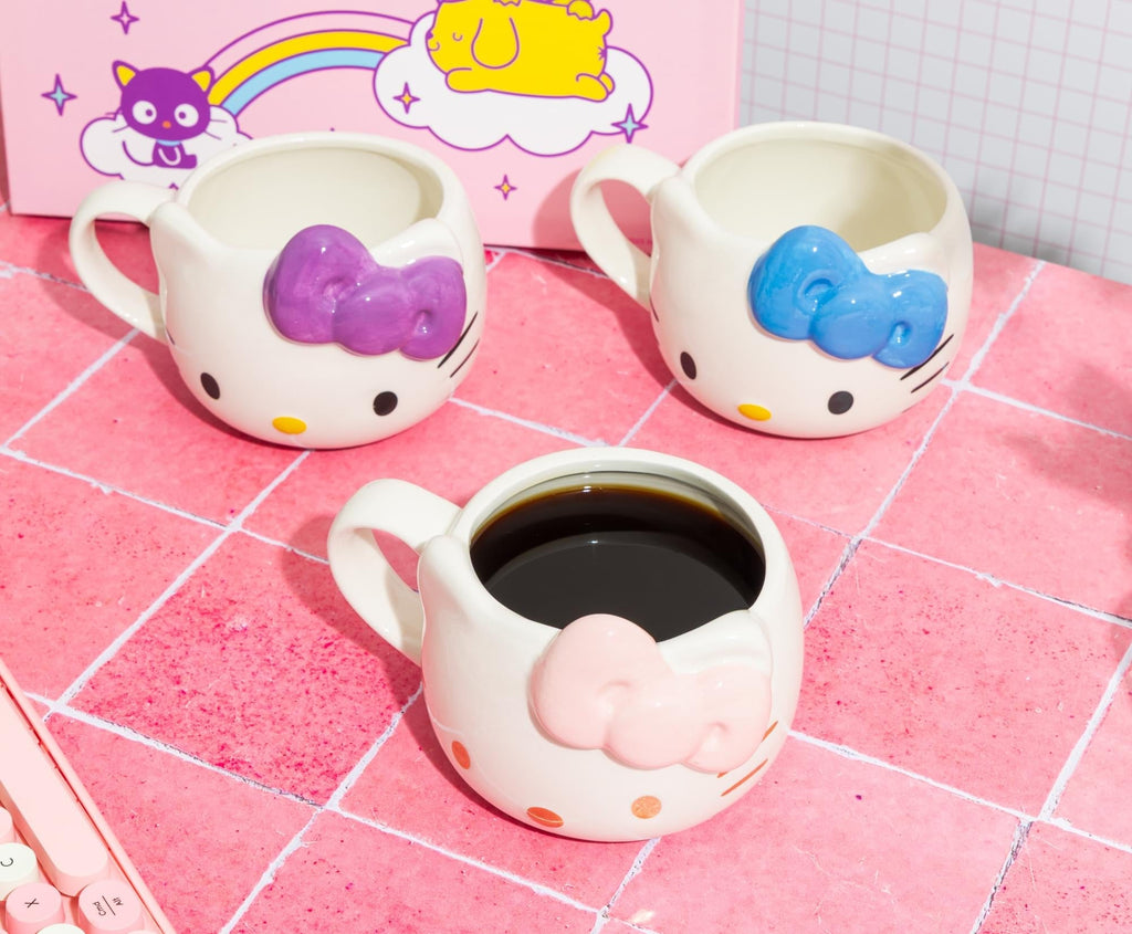 Sanrio Hello Kitty Golden Face Sculpted Ceramic Mug | Holds 20 Ounces