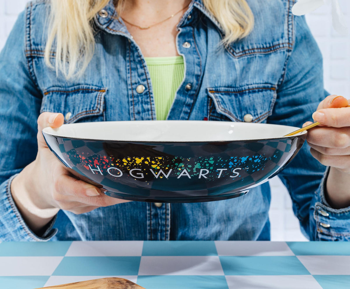 Harry Potter Hogwarts Crest 9-Inch Ceramic Coupe Dinner Bowl