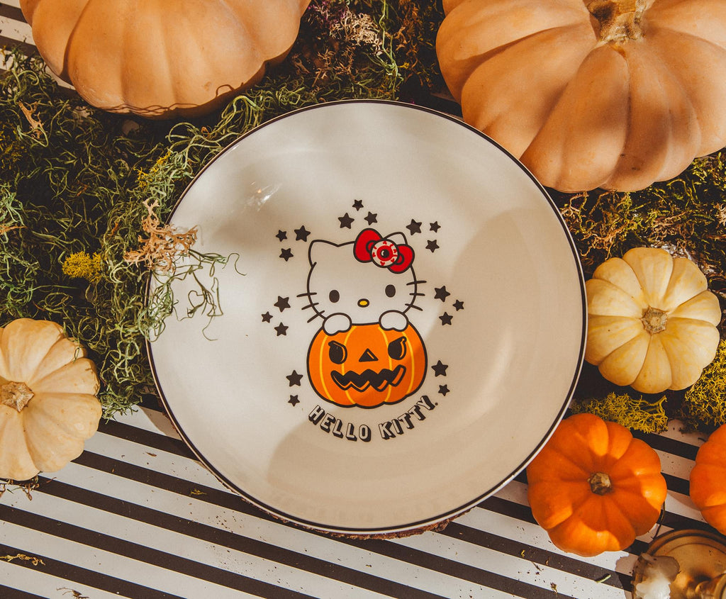 Sanrio Hello Kitty Pumpkin Boo 9-Inch Ceramic Coupe Dinner Bowl