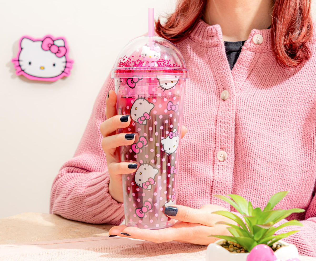 Sanrio Hello Kitty 24-Ounce Confetti Carnival Cup With Dome Lid and Straw