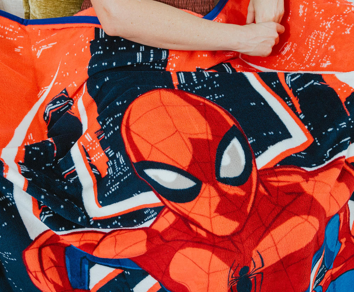 Marvel Spider-Man Skyline Pose Fleece Throw Blanket | 45 x 60 Inches