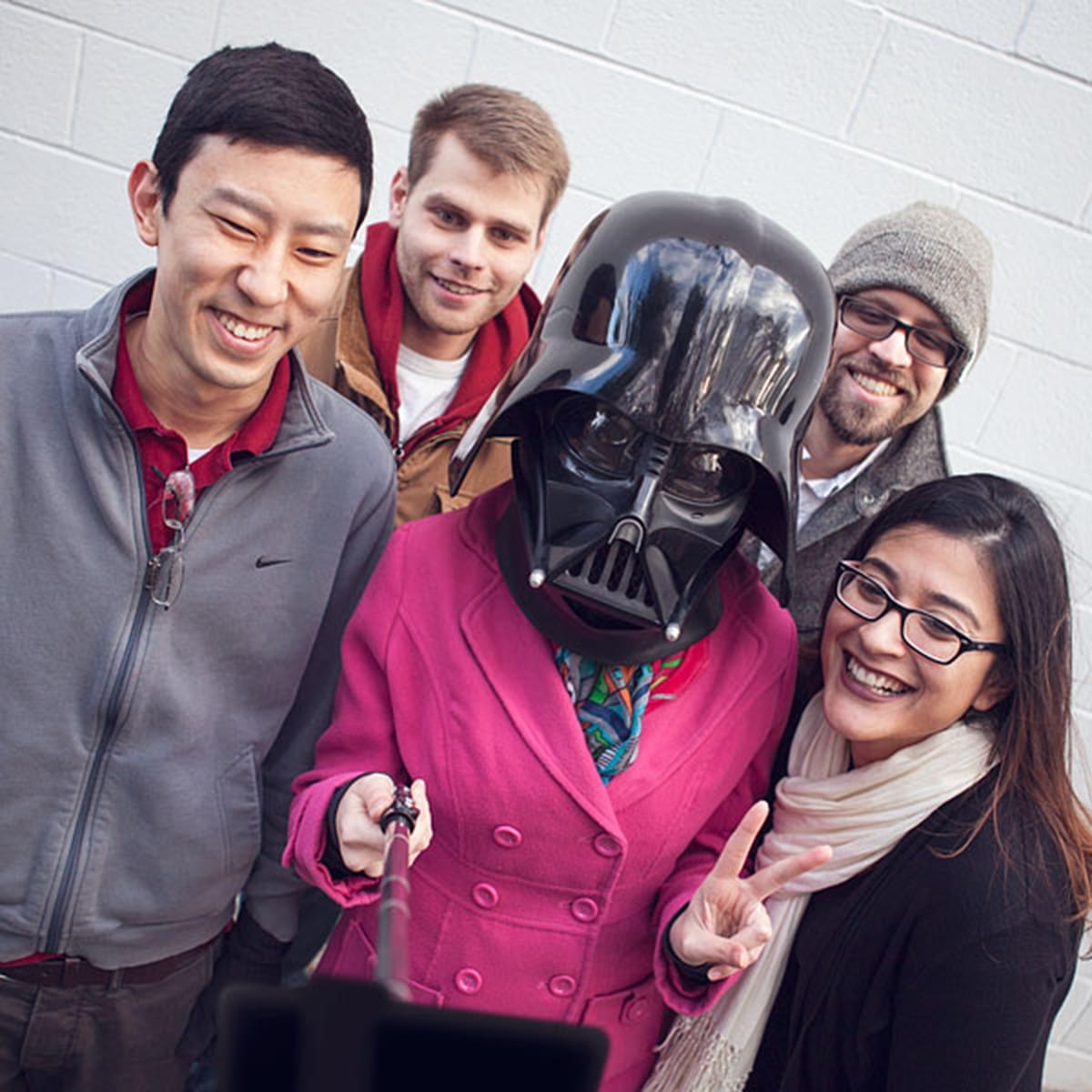 Star Wars Lightsaber Adjustable Length Selfie Stick