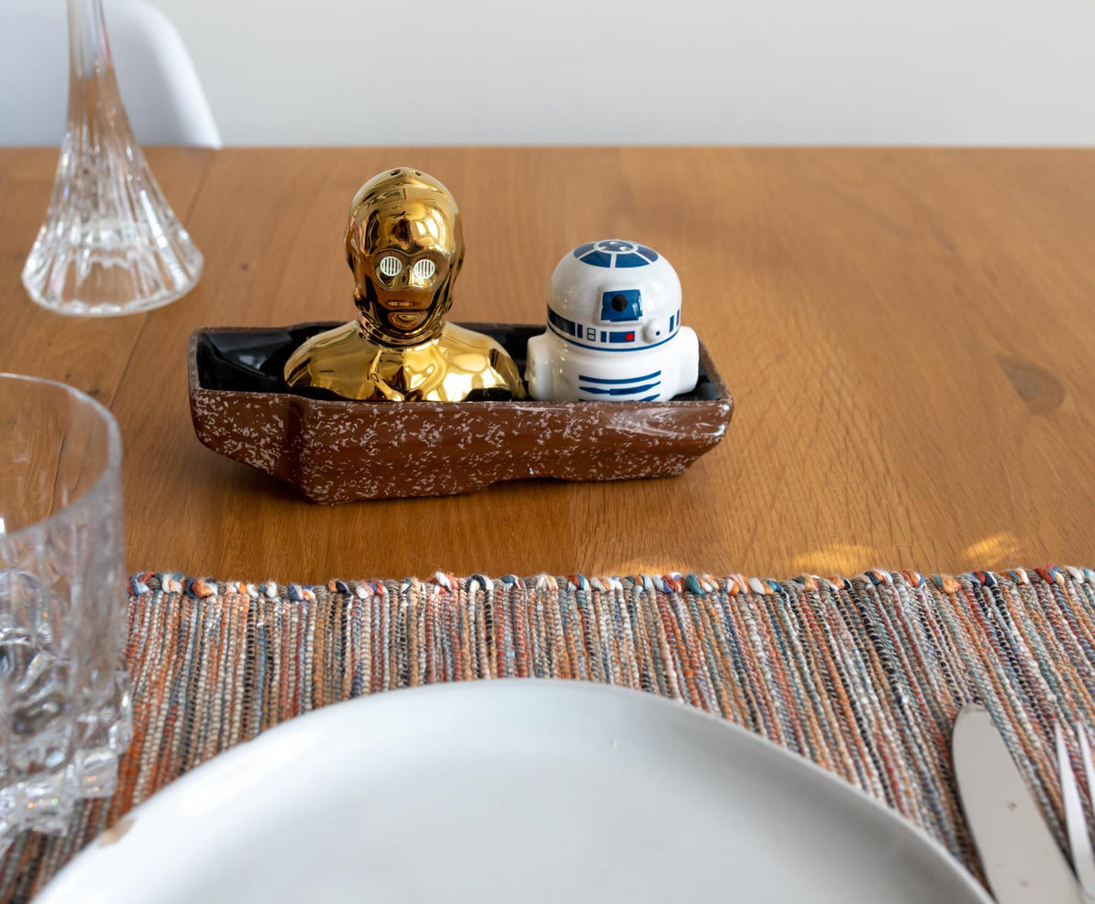 Star Wars C-3PO and R2-D2 Ceramic Shaker Set with Sandcrawler Display Tray