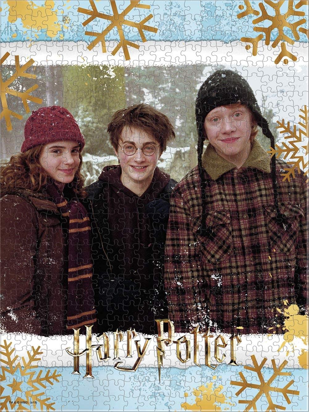 Harry Potter Christmas at Hogwarts 550 Piece Jigsaw Puzzle